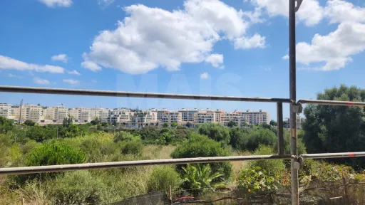T2 Premium no Vistabella Oeiras | 107 m² + 22 m² de varanda | 2 Suites | Jardim | 2 Lugares de Estacionamento no Vistabella (Oeiras), Piscina
