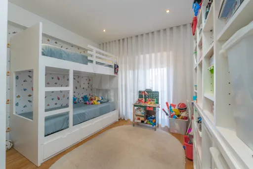 A superb 5-bedroom apartment in Alverca do Ribatejo