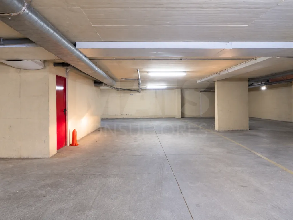 T3 no Carregado com excelentes areas com varanda e parqueamento