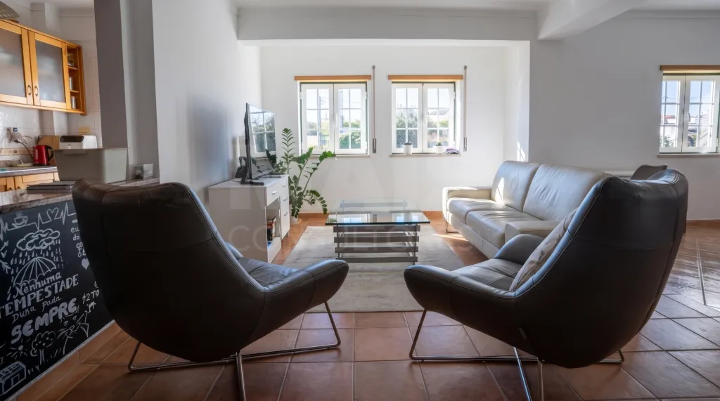 2-Bedroom Duplex Apartment in Alto das Gaeiras – Óbidos