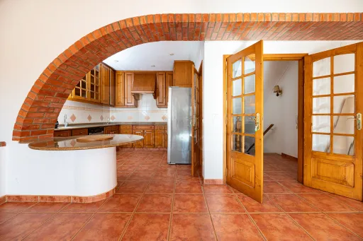 Moradia T5 em Salvaterra de Magos com logradouro