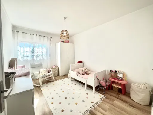 Fully renovated 3-bedroom apartment in Samora Correia