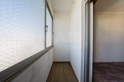 Apartamento T2 Renovado em Peniche – Oportunidade de Investimento!