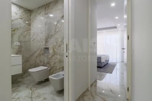 Excelente Apartamento T2 NOVO em Lagos