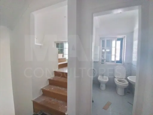 Moradia em Albarraque – A Oportunidade de Criar a Casa dos Seus Sonhos!