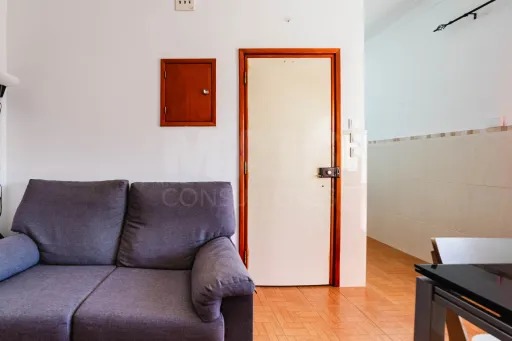 Apartamento T3+1 no Centro de Peniche com Terraço Privativo e Elevada Rentabilidade