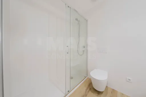 Apartamento T2 na Nazaré c/ 2 lugares de garagem