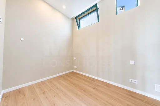 Modern Studio in Peniche | Invest by the Sea