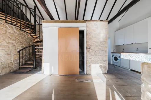 Moradia Térrea T2+1 c/ 2 casas de banho e logradouro