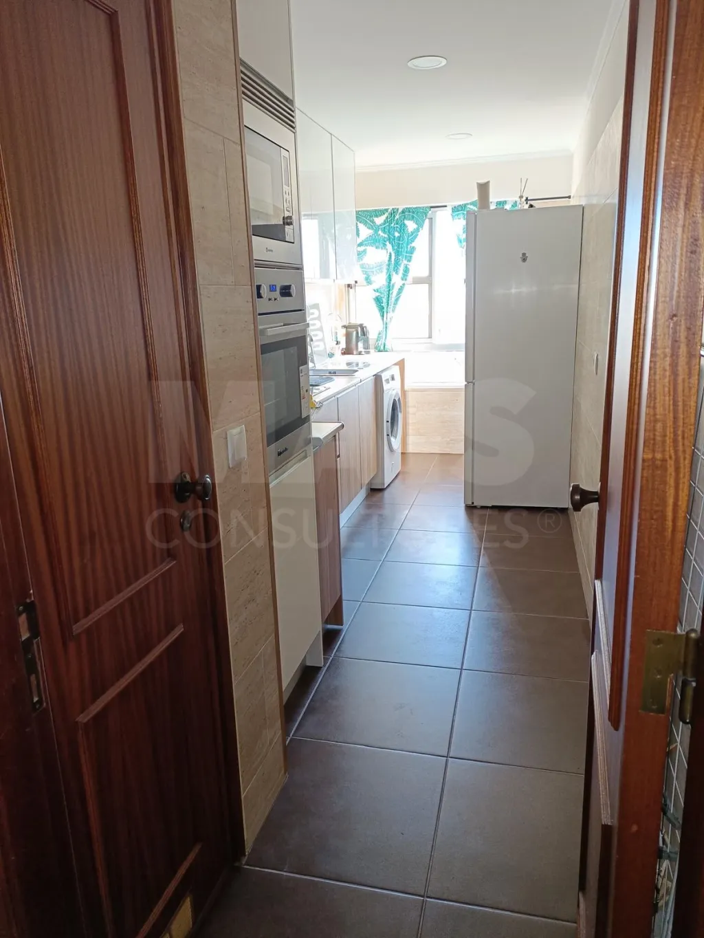 Apartamento T2 remodelado na Póvoa de Santa Iria