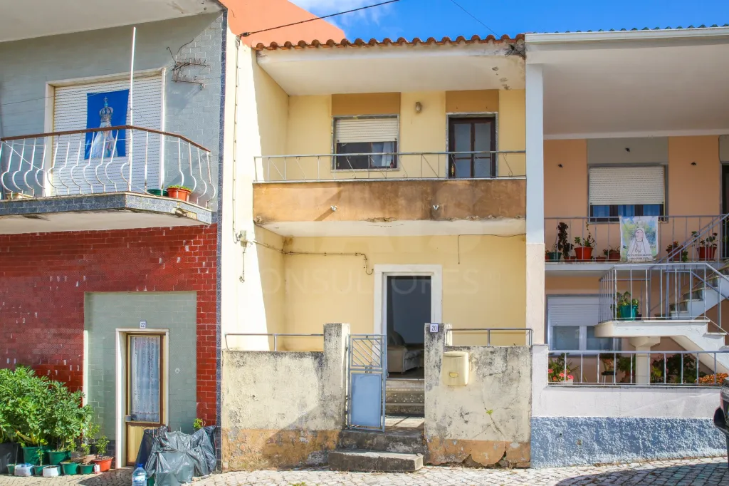 Moradia T2 em Vila Verde dos Francos