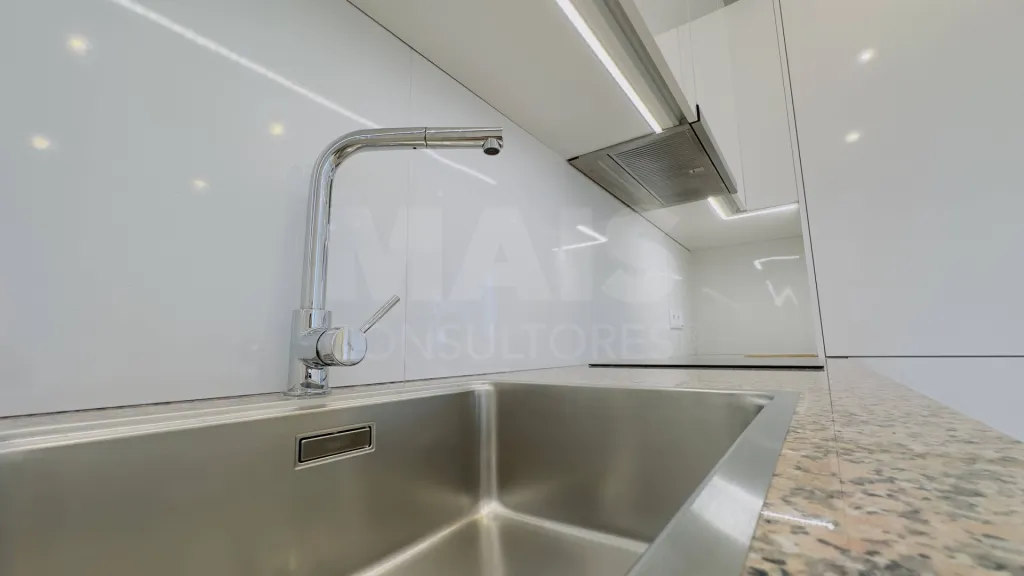 Fully Renovated 3-Bedroom Apartment | Downtown Lourinhã | Modernity, Comfort, and Elegance
