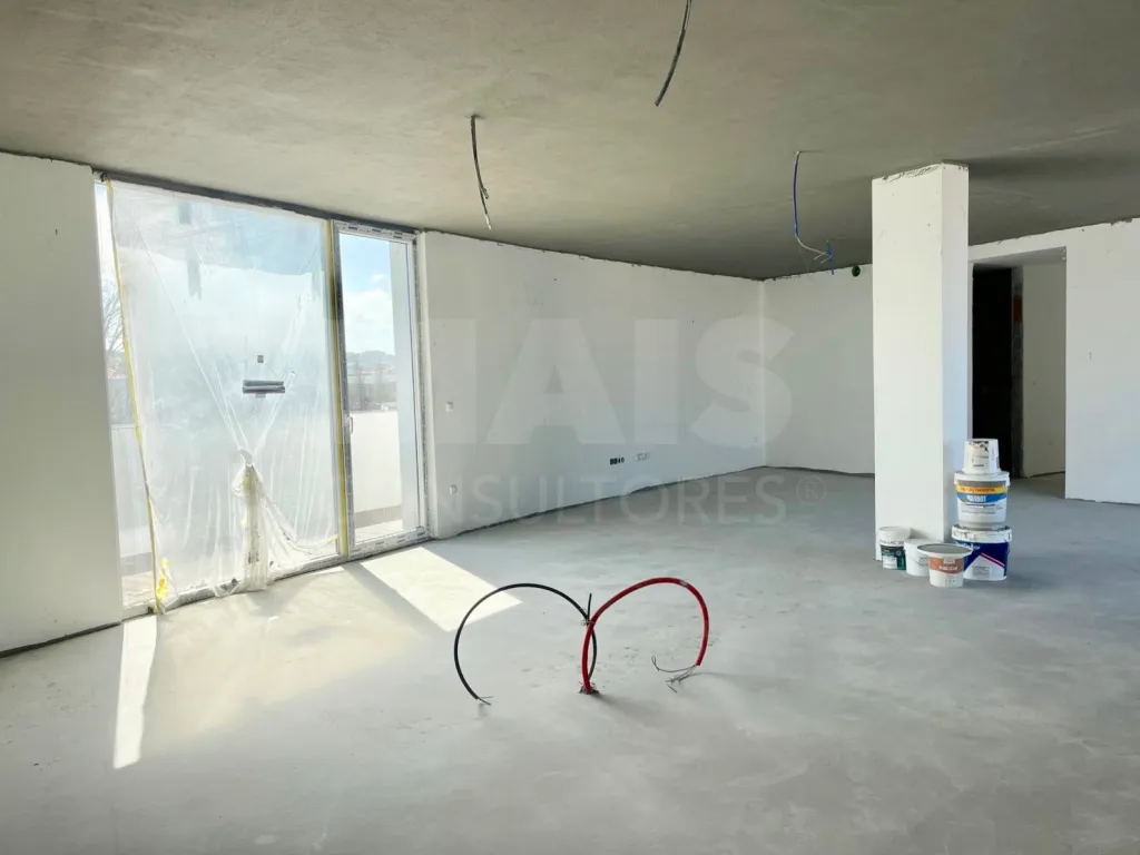 Exclusive 4 Bedroom Duplex Penthouse with Private Pool | Lourinhã