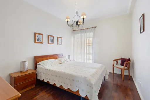 2 bedroom apartment in the center of Peniche