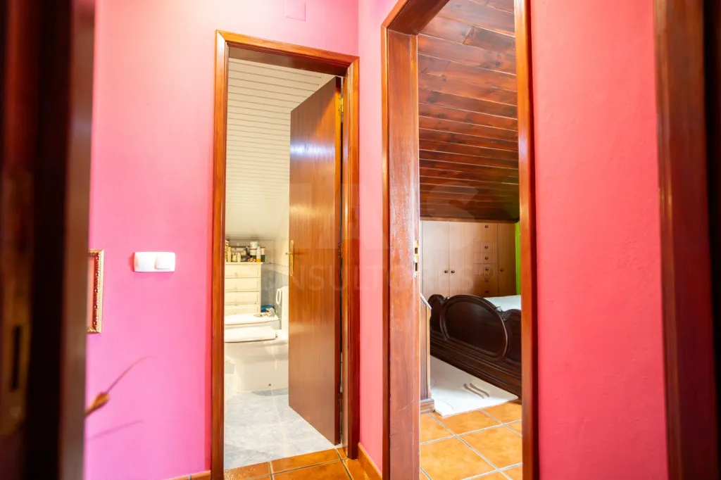 Moradia T3 isolada com Garagem na Branca