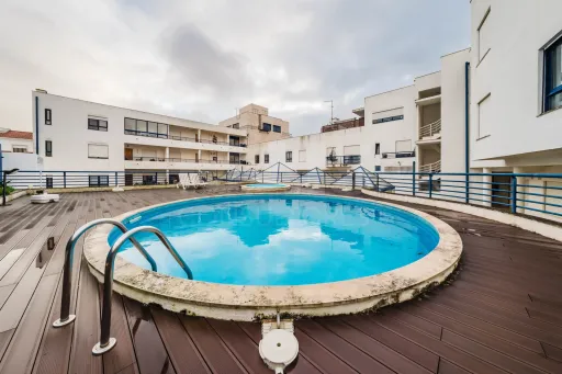 Apartamento T3 Duplex | Piscina | Bombarral Centro