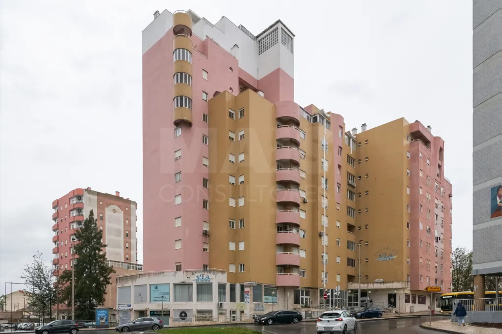 T2 com garagem no Alto Seixalinho