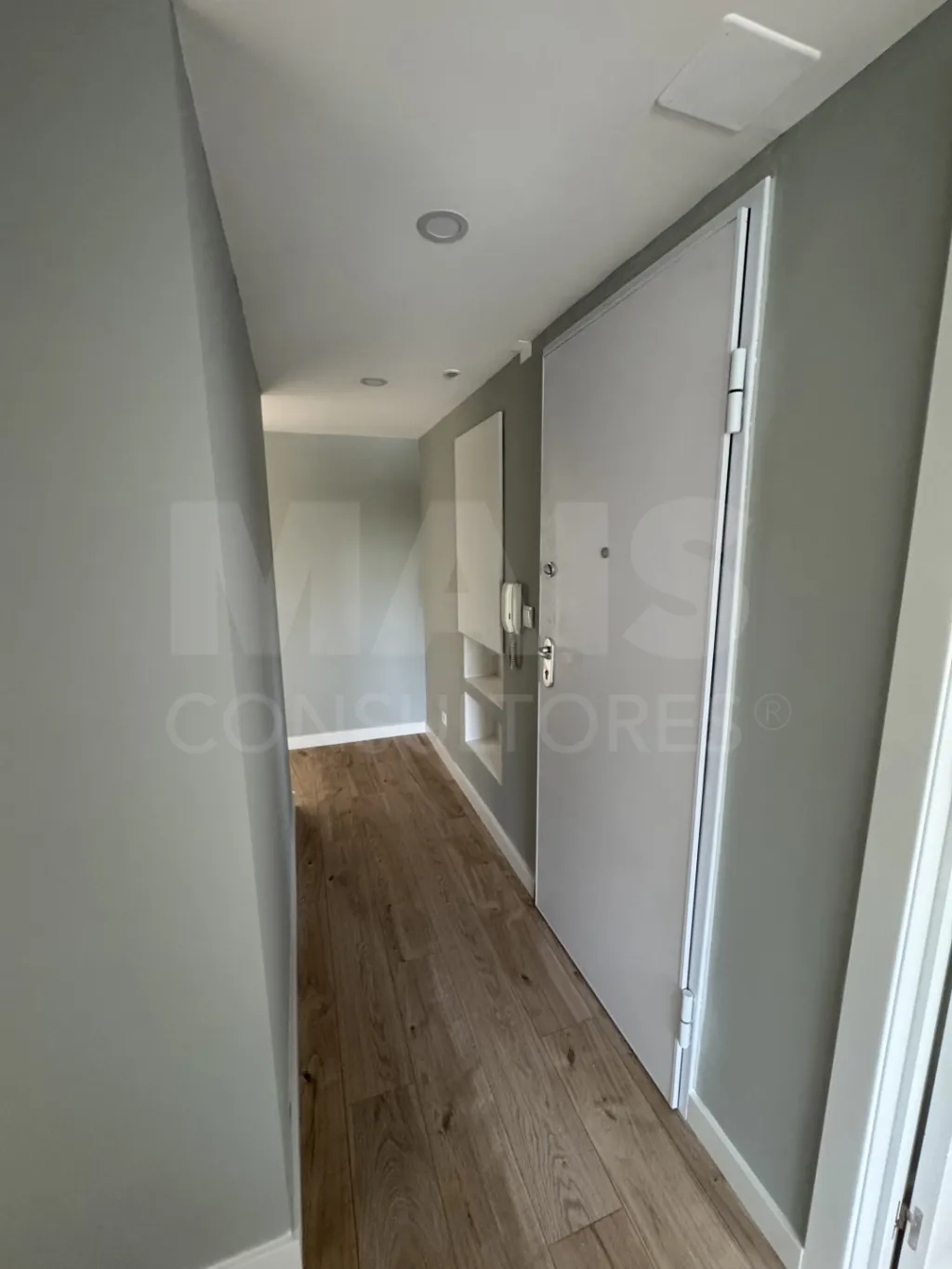 Apartamento T3 remodelado em Pombais - Patameiras Odivelas