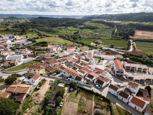 Viver com vista para o Castelo de Óbidos? Agora pode ser realidade.