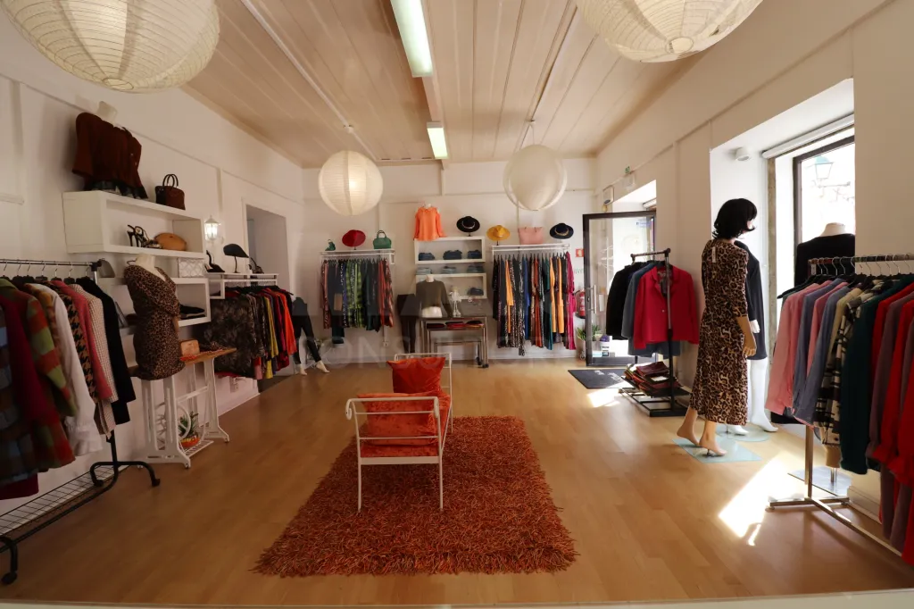 Store in downtown Mafra