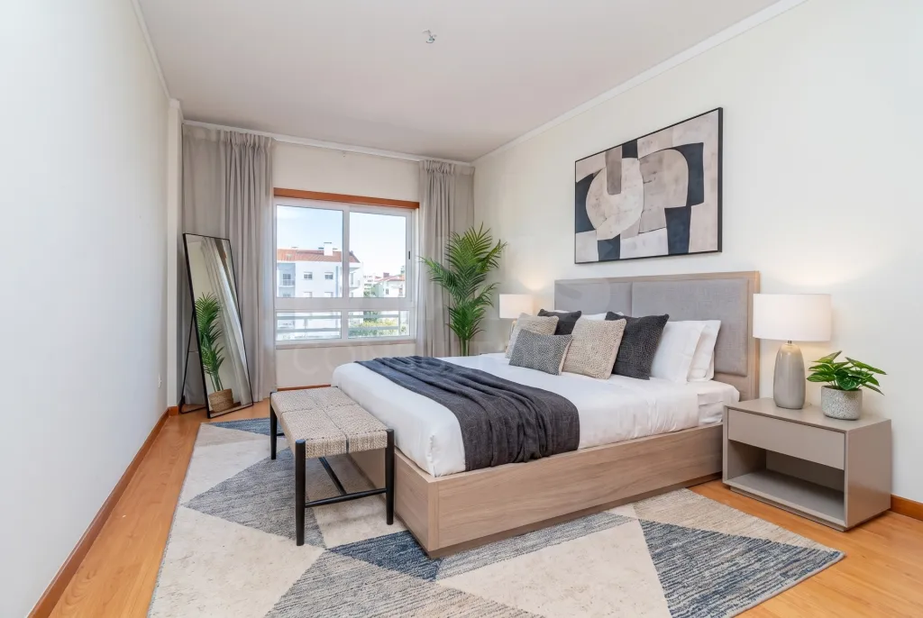 Apartamento T3 com garagem e arrecadação