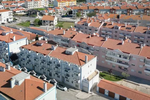 Viva com Espaço e Conforto T3 com Suíte e parqueamento em Samora Correia