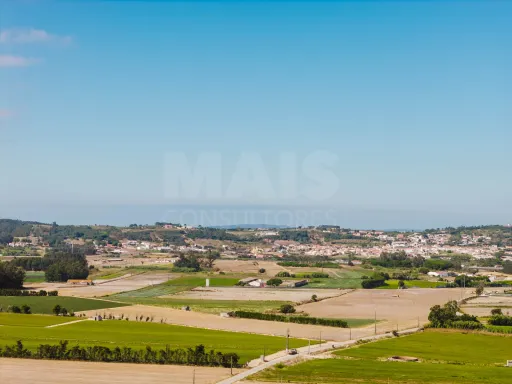Terreno com viabilidade de construção
