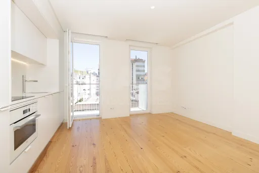 New 1-bedroom apartment with outdoor areas in São Domingos de Benfica
