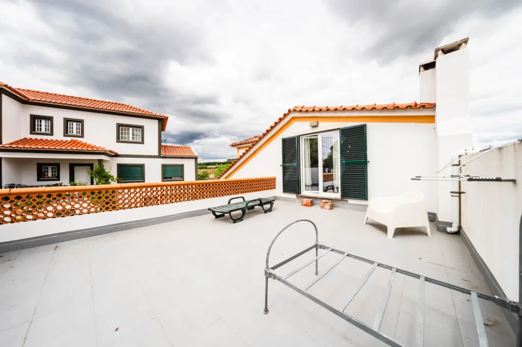 Moradia renovada no Moledo