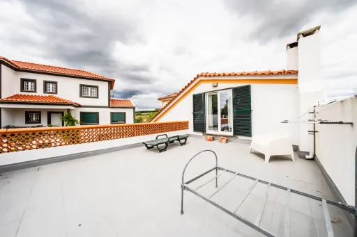 Moradia renovada no Moledo