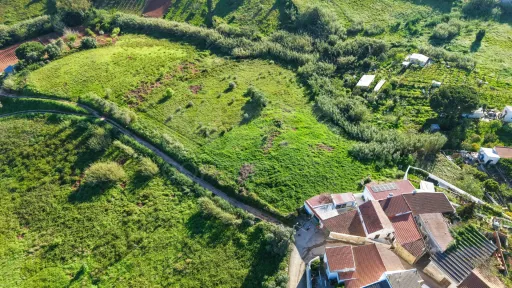 Building plot with approved project - 10 minutes from Torres Vedras