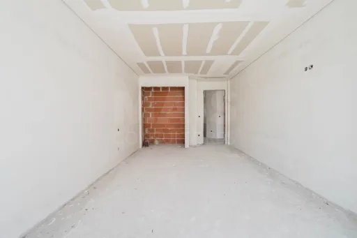Moradia T4 com Garagem e Terraço