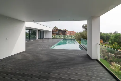 Moradia de Luxo T5 + 1 em Cascais