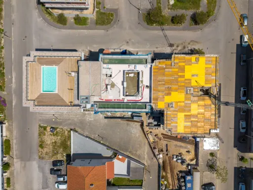 Apartamento T3 NOVO a 200 metros da Praia da Consolação