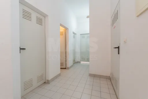 Apartamento T3 com box e vista rio em Vila Franca de Xira