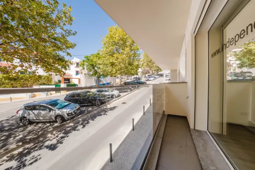 Apartamento T2 na Nazaré c/ 2 lugares de garagem