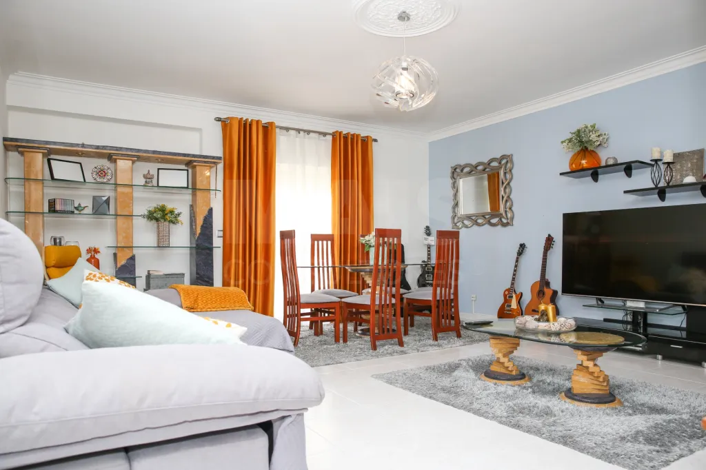 🏡T3 Luminoso e Pronto a Habitar em Monte Abraão