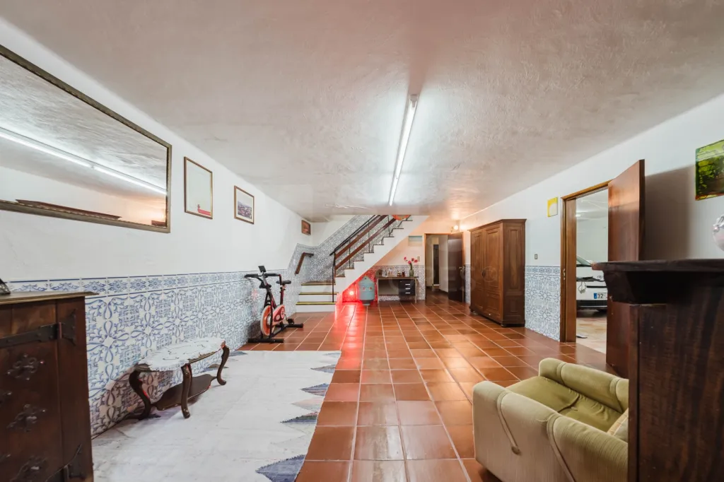 Moradia Isolada T7 no Bombarral | Espaço, Tranquilidade e Proximidade do Centro 🏡