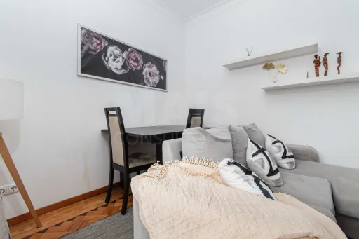Apartamento T3 com 2 varandas no Bom Retiro, Vila Franca de Xira