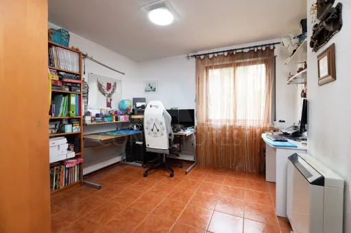 Apartamento T4 Duplex em Monte Abraão - Queluz