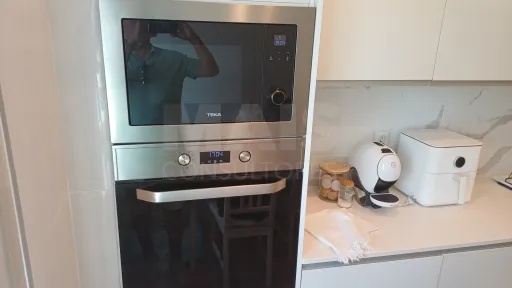 Apartamento T2 Remodelado no Centro do Cadaval