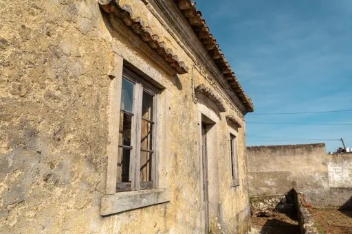 Casa Velha - Memória, potencial e uma nova história na Abrunheira