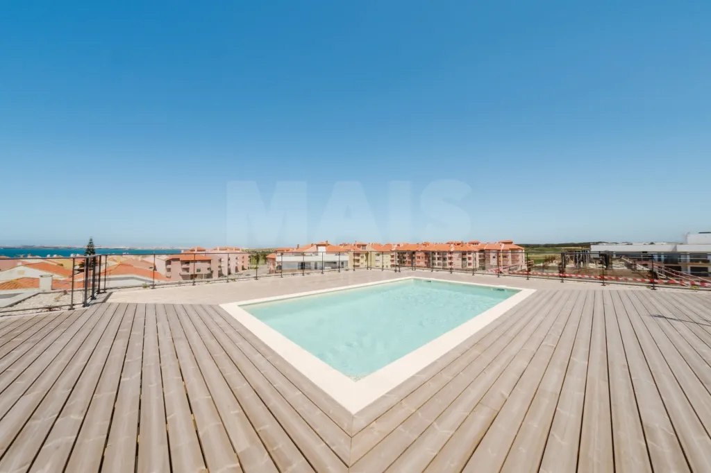 Apartamento T3 a 200 metros da Praia da Consolação