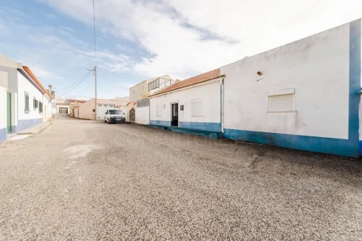 House for renovation in Ferrel