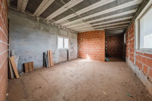 Unidade com Licença Industrial + Projeto Prévio para Hospedagem | 5.390 m² | Ferrel