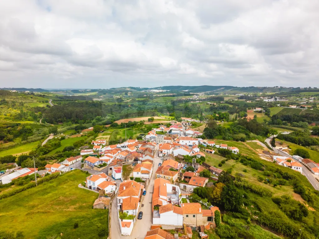 Moradia T1 + 1 a poucos minutos de Óbidos