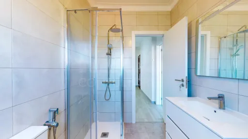 T2 Avenida principal da Venteira - Amadora