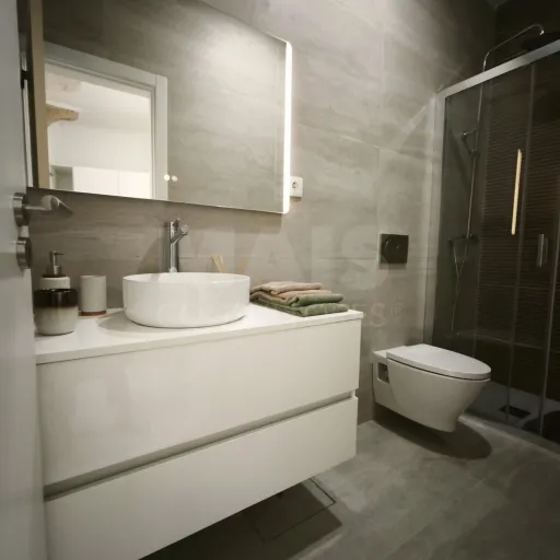 Apartamento Lisboa Benfica Com Arrecadação