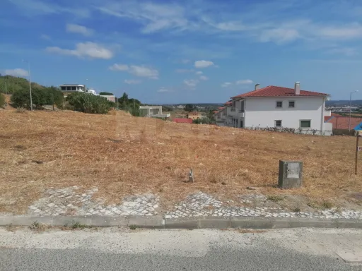 Terreno para Construção em Alenquer – Urbanização das Fontaínhas