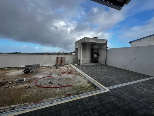 1 + 2 Bedroom House with Patio | Atouguia da Baleia, Peniche